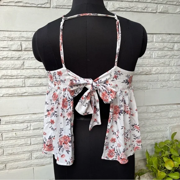 SOLD ❌ Floral Tie Up Top - Picture 1 of 7